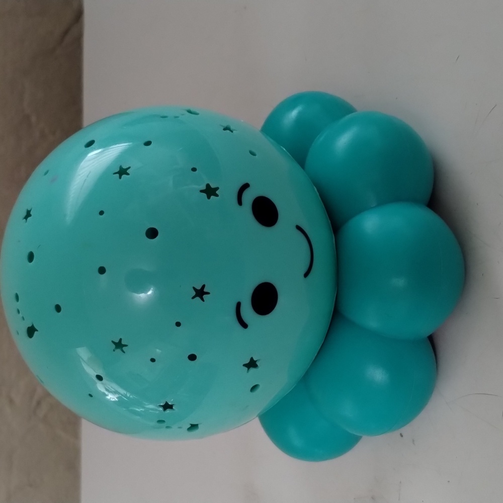 Cloud B Octopus Color Changing Wall Projector